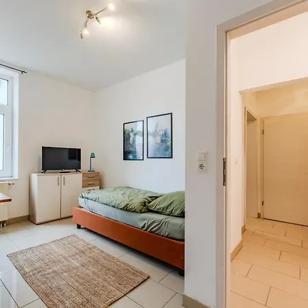 Neu In - Garten - Free Wifi & Parking - Aparts Gotha