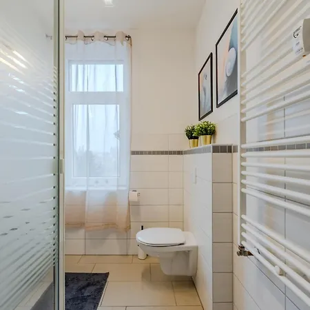 Apartment Neu In - Garten - Free Wifi & Parking - Aparts Gotha