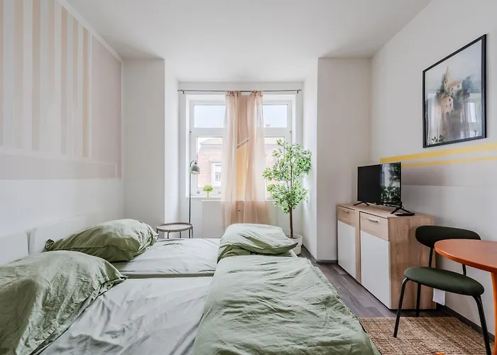 Апартаменты Neu In - Garten - Free Wifi & Parking - Aparts 3*