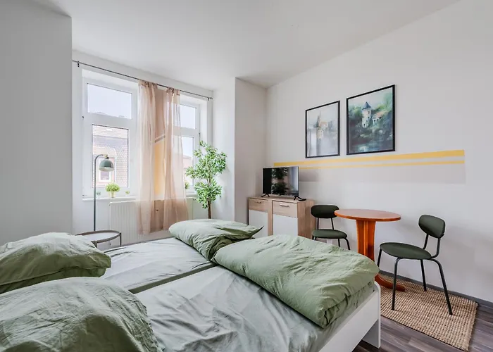 Neu In - Garten - Free Wifi & Parking - Aparts Apartamento