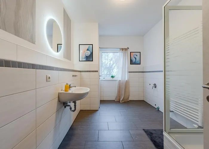 Neu In - Garten - Free Wifi & Parking - Aparts Apartamento