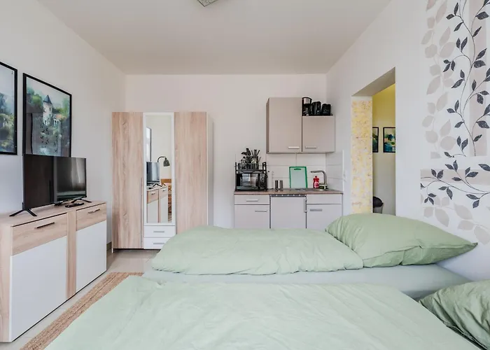 Apartamento Neu In - Garten - Free Wifi & Parking - Aparts Gotha